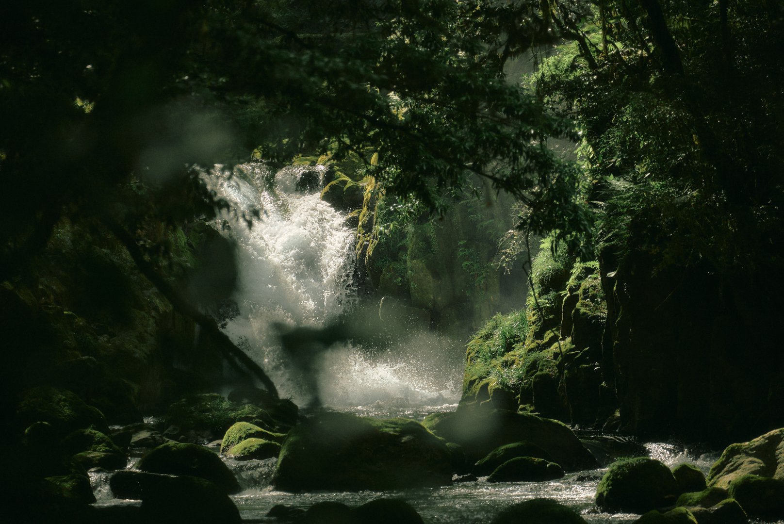 Waterfall - Free wallpaper download